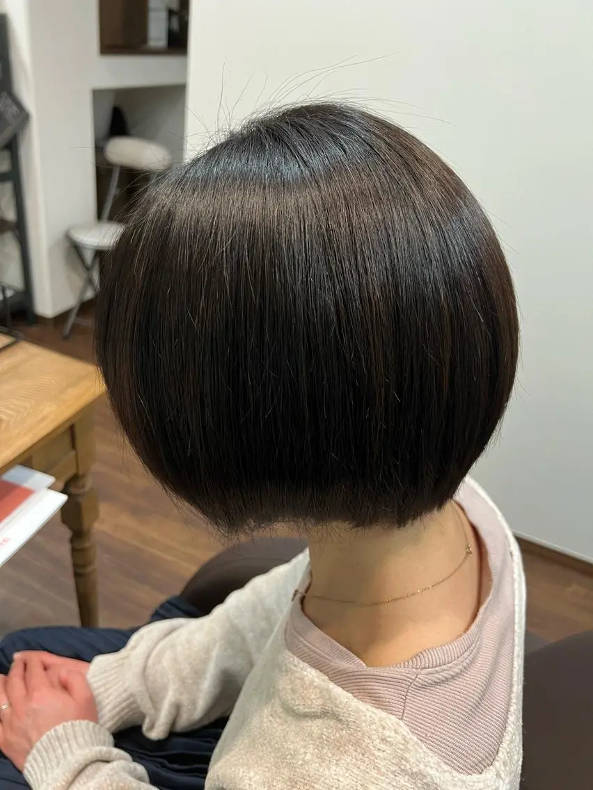 ショート トリートメント カット 縮毛矯正 トリートメント 根岸 宏文のヘアスタイル