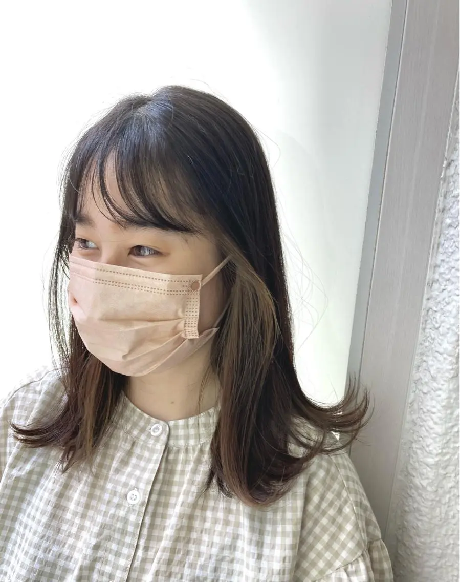 ミディアム カラー ベージュカラー インナーカラー 綿貫 美香のヘアスタイル