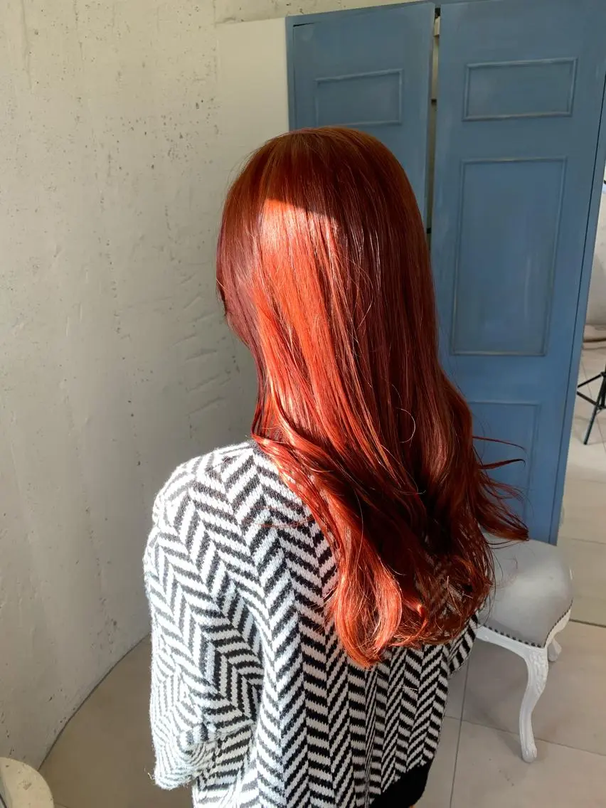 ロング カラー 透明感ハイトーン🦄 キラ🌈のヘアスタイル