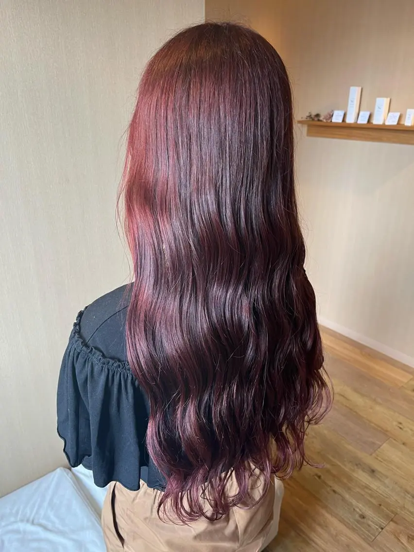 ロング カラー カット ヘアカラー 三上 由貴のヘアスタイル
