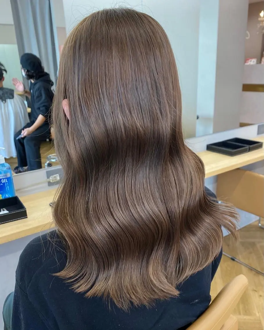セミロング カラー イルミナカラー トリートメント カット ヘアカラー トリートメント ヘアセット プル艶職人/ にしものヘアスタイル