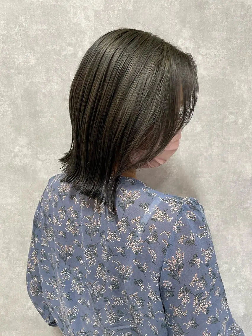 ショート 切りっぱなしボブ ショートボブ ハンサムショート 丸みショート アッシュ モテ髪/ボブ/ショー ト/アダチフウトのヘアスタイル