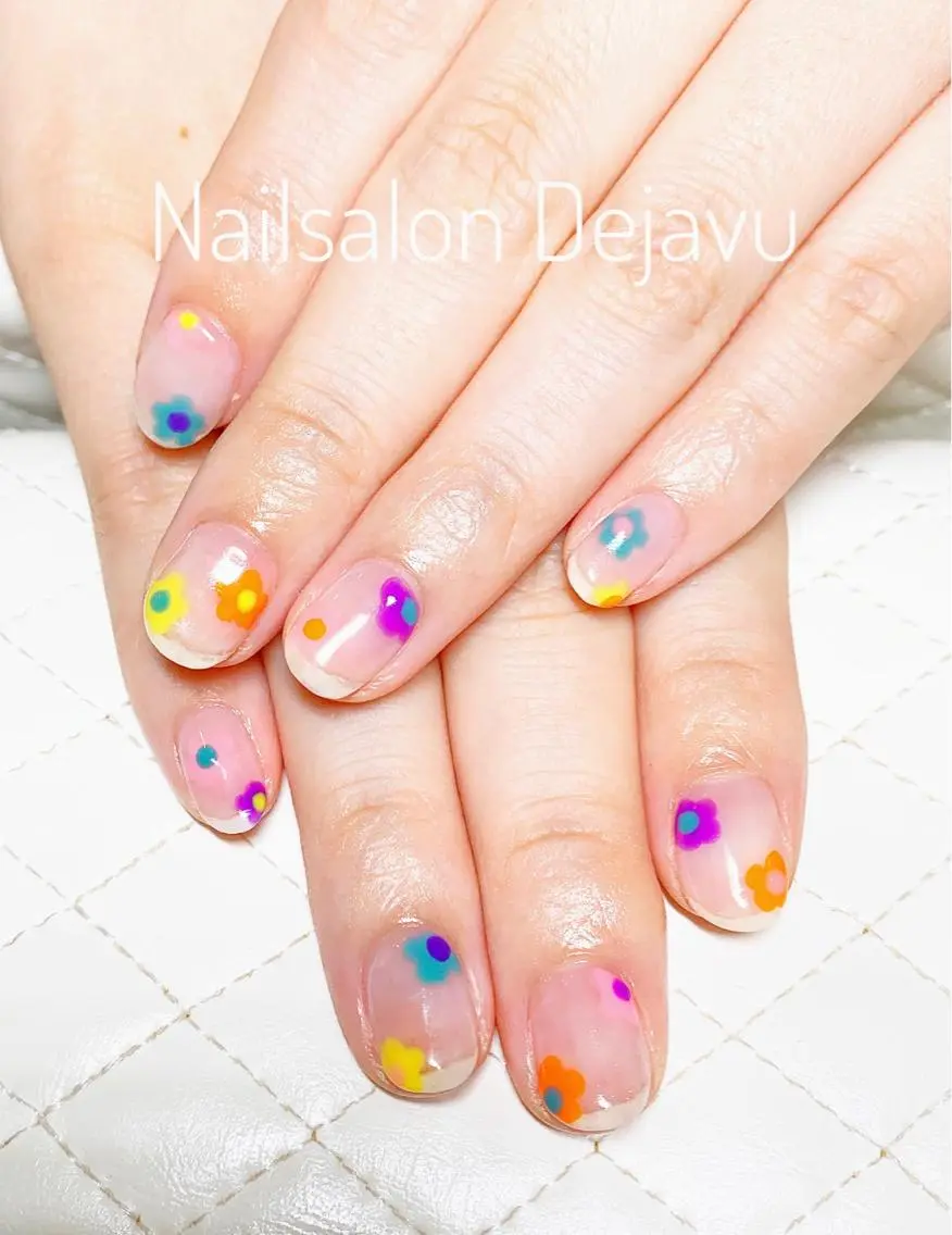 ネイル アートネイル クリアネイル フラワーネイル 持ち込み Nail salon Dejavu 🌿のネイルデザイン