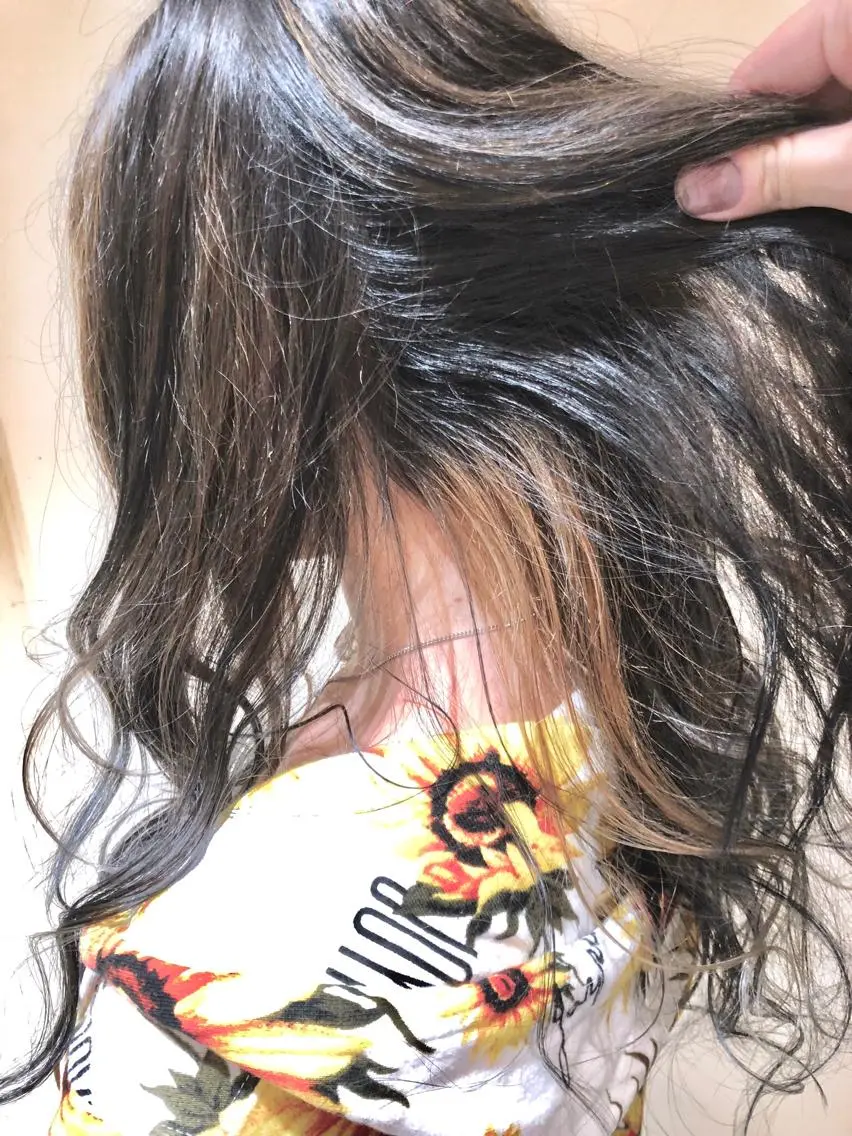 セミロング カラー パーマ ヘアアレンジ セミロングパーマ アッシュ アッシュグレー アッシュグレージュ バレイヤージュ 【ツヤ髪美容師】 ツダケイスケのヘアスタイル