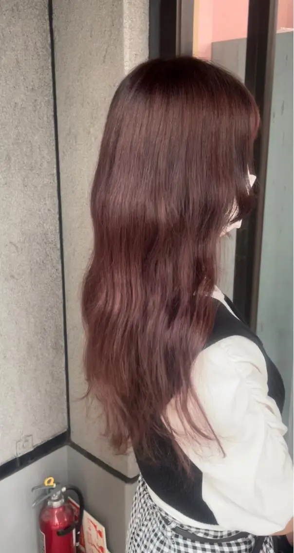 ロング カラー アッシュ アッシュグレー アッシュグレージュ バレイヤージュ ミストバング 町田ブリーチデザイン 🌈MANATOのヘアスタイル