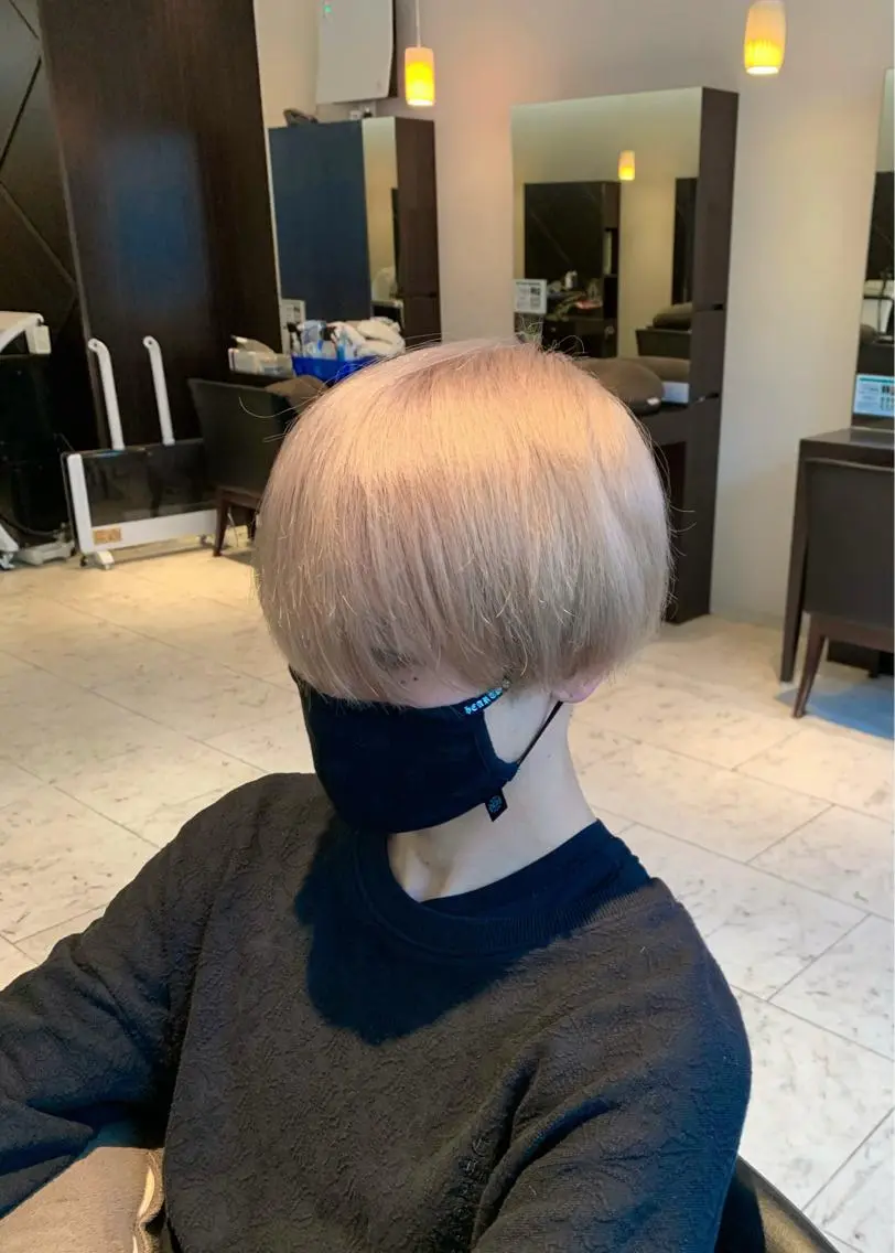 カラー メンズ ブロンド ヘアカラー トリートメント メンズ専門 井藤 雅也のヘアスタイル