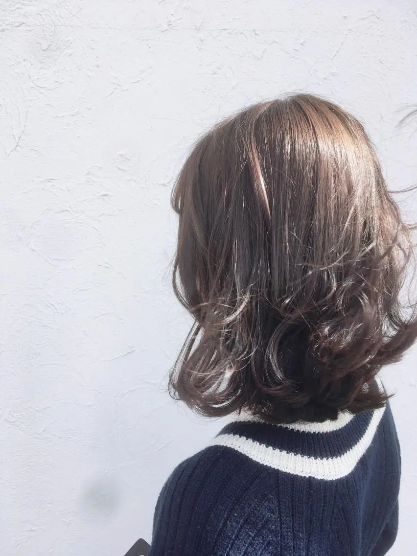 ミディアム パーマ カット パーマ トリートメント Le rond吹田店のヘアスタイル