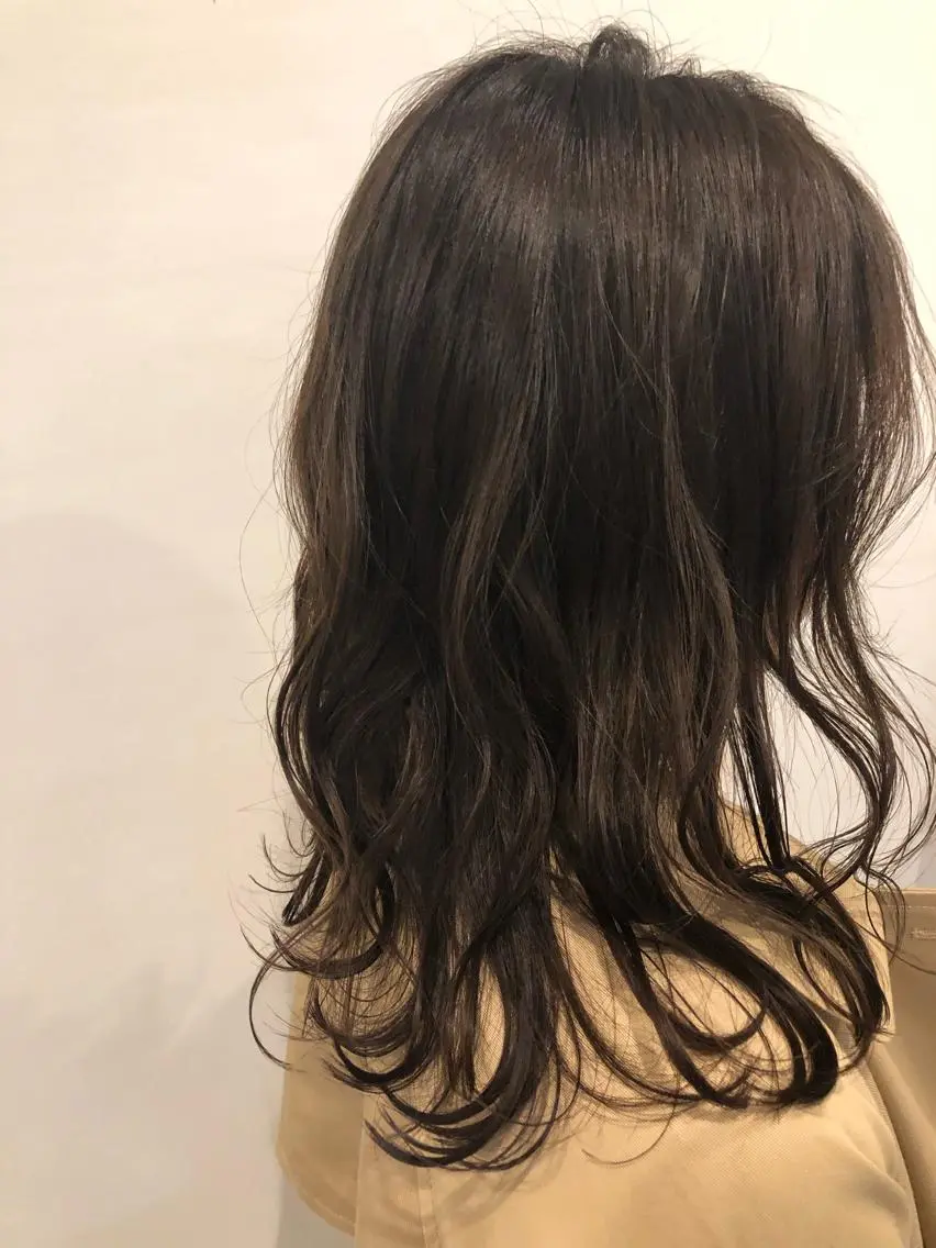 セミロング カラー ヘアアレンジ メンズ キッズ ネイル マツエク・マツパ 透明感カラー グレージュ 透明感カラー🤎 ゆりのヘアスタイル