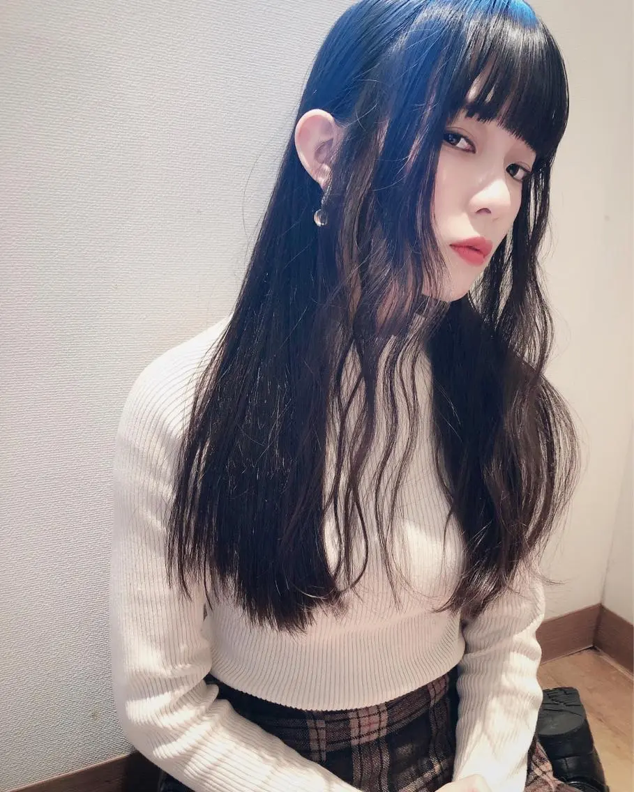 セミロング カラー テトネ タカシのヘアスタイル