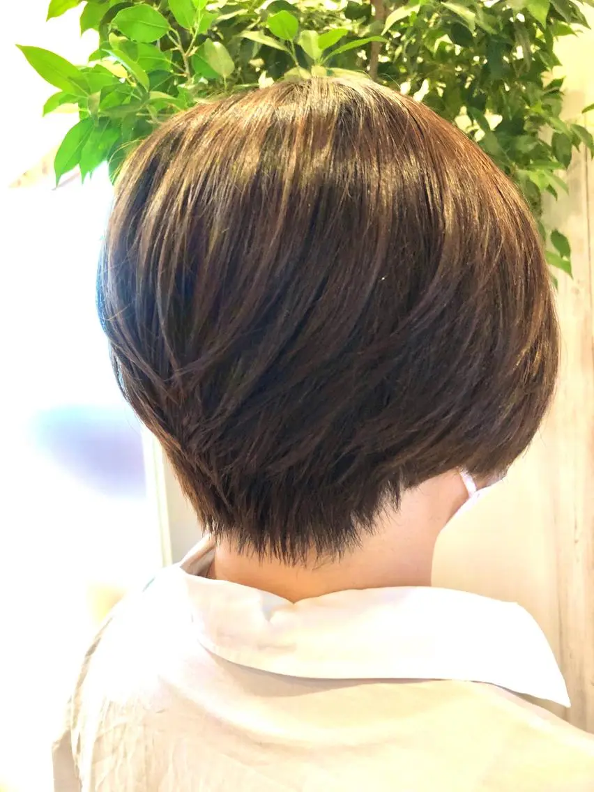 ショート カット 奥谷 美代子のヘアスタイル