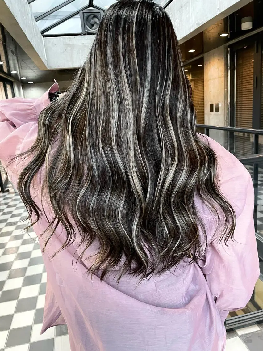 ロング カラー ヘアカラー タナカ タクヤのヘアスタイル