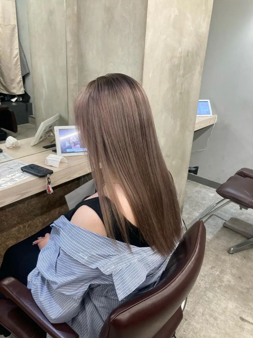 ロング ヘアカラー トリートメント ブリーチ&似合せボブ 田中寛十のヘアスタイル