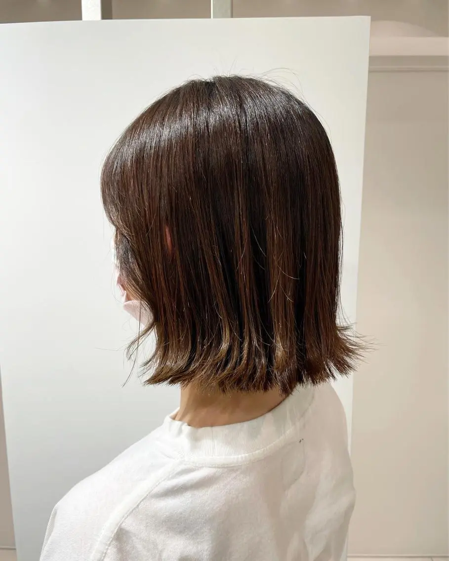 ショート タッセルカット 太田ありさ クリーミーヘアカラーのヘアスタイル