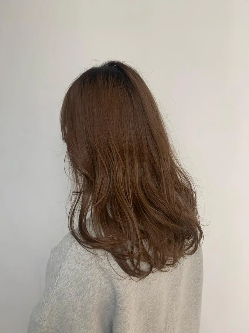 ロング レイヤーカット idea ルナのヘアスタイル