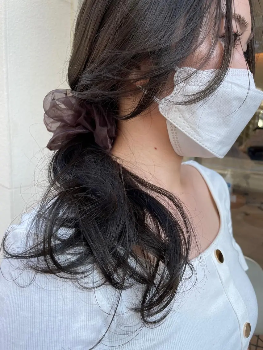 ロング カラー 🍋透け感カラー🍃 オリーブ🍐Kahoのヘアスタイル