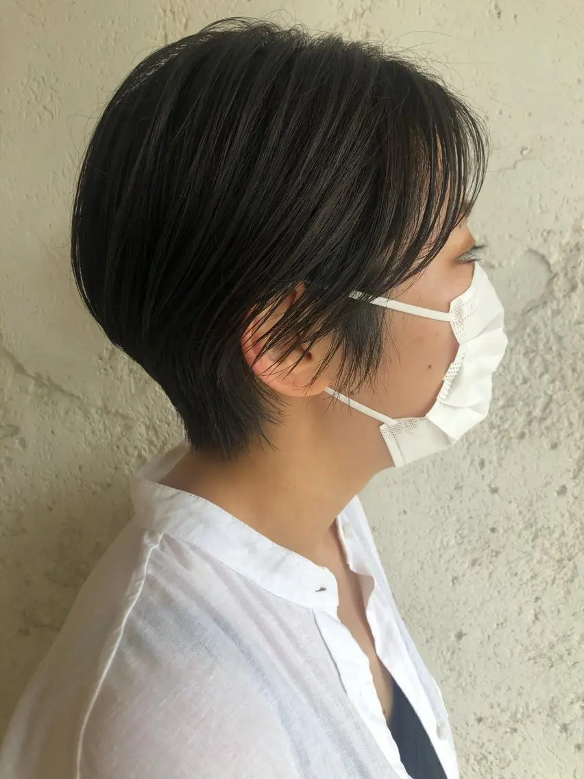 ショート かわなか まいのヘアスタイル