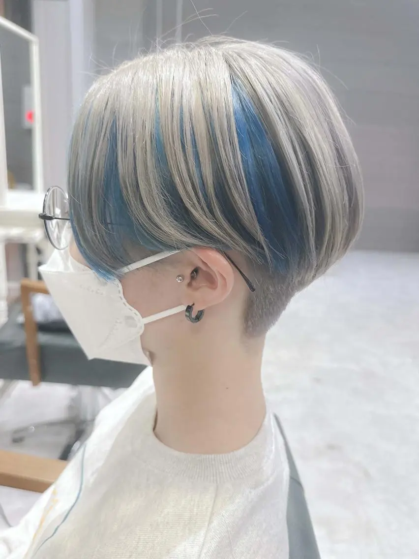 ショート カラー ヘアアレンジ ブリーチ ケアブリーチ 透明感カラー デザインカラー ハイトーンカラー Days 透明感カラーのヘアスタイル