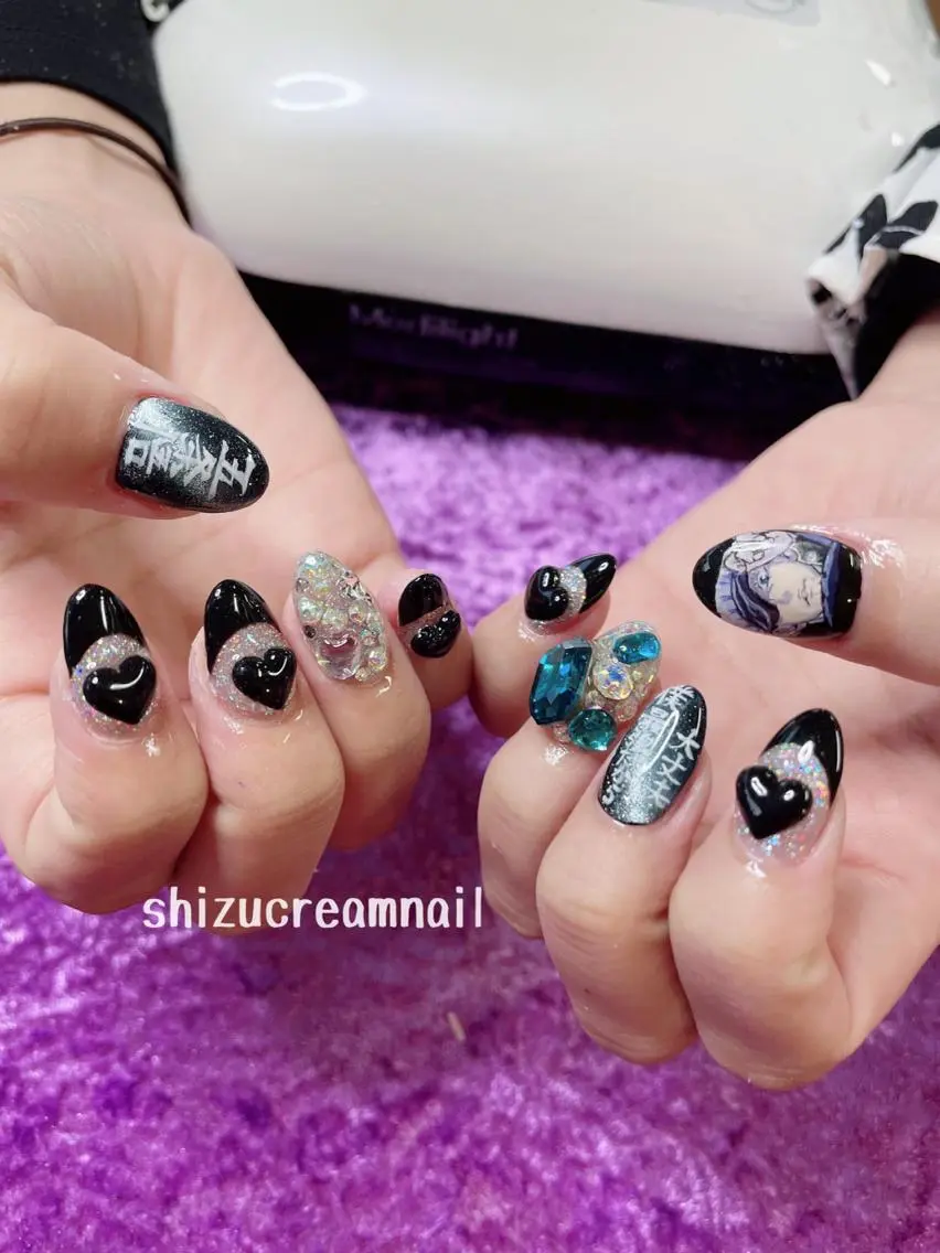 ネイル shizucream 痛デコネイル専門のネイルデザイン