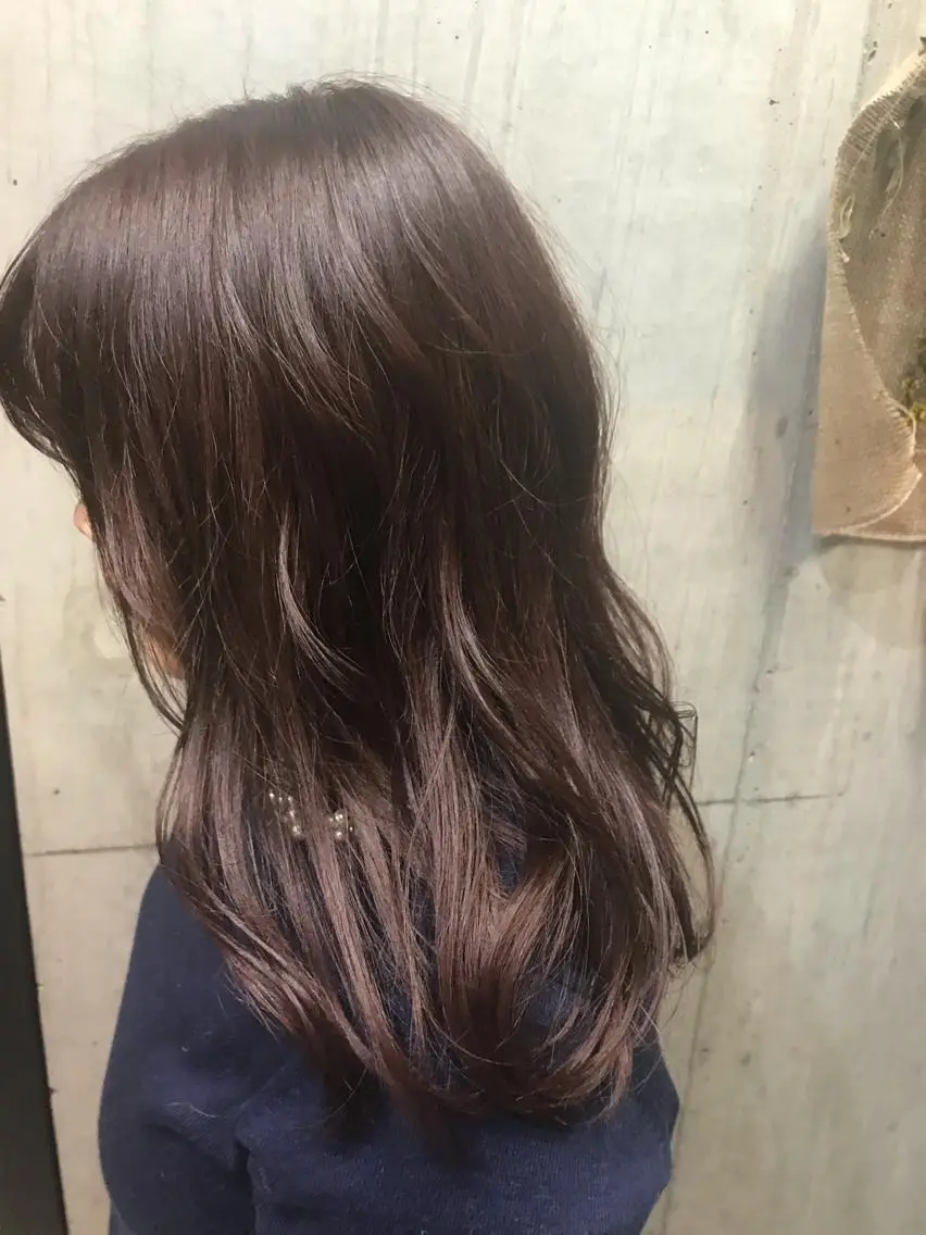 ロング カラー ブリーチ ブラウンカラー 透明感カラー ブリーチなしカラー ピンクカラー 韓国ヘア☁️ mitsukiのヘアスタイル