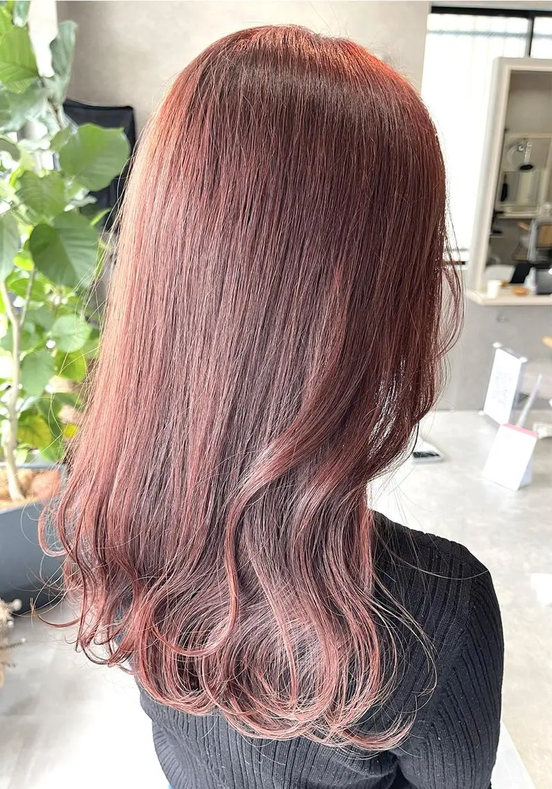 ミディアム カラー カット ヘアカラー トリートメント 一ノ瀬 暁のヘアスタイル