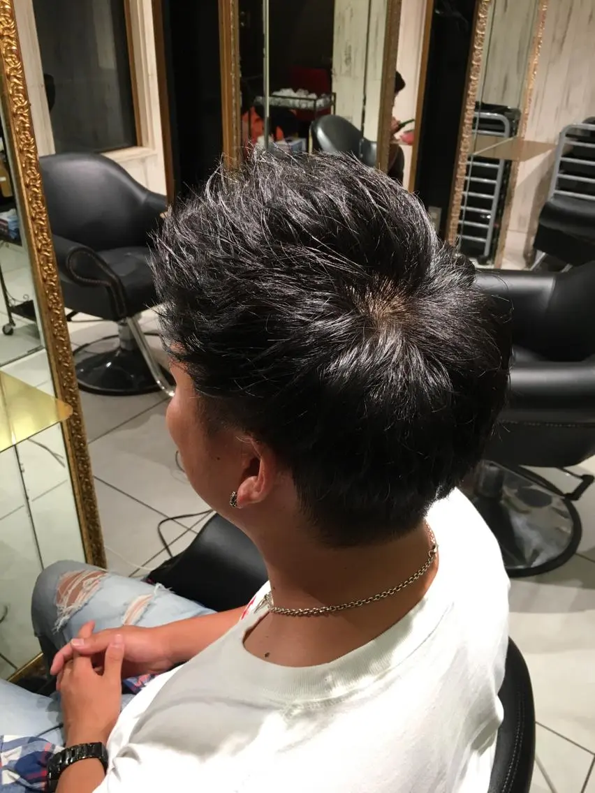 ショート メンズ モヒカン 永井大樹✨ 透明感カラー✨のヘアスタイル