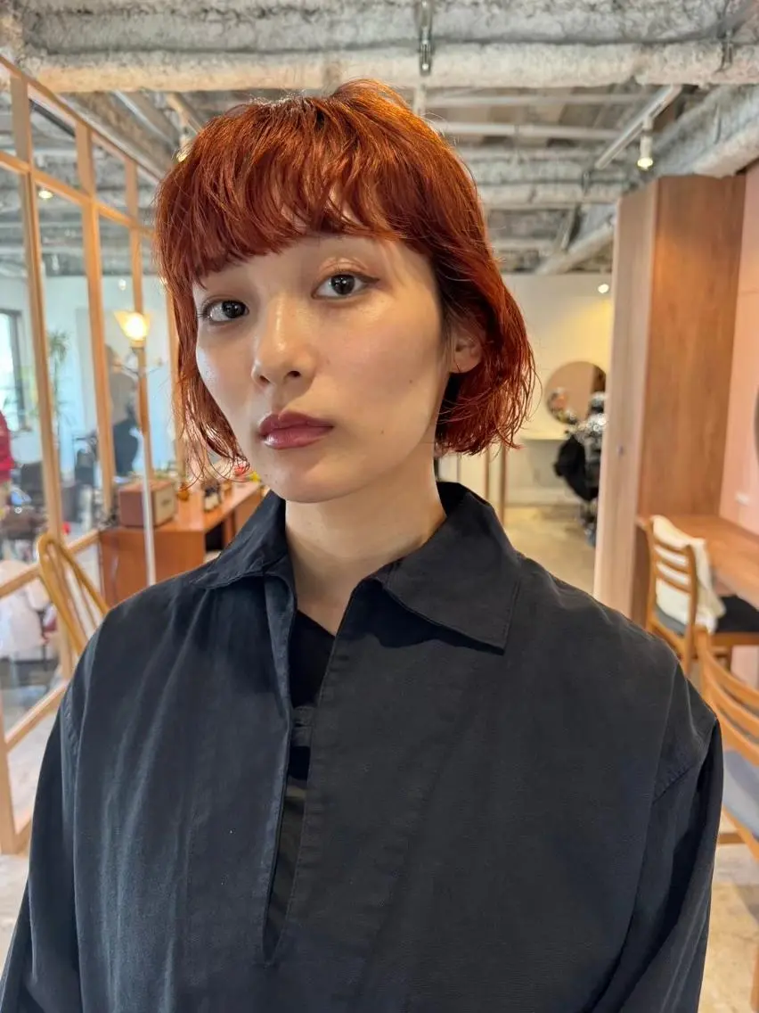 ミディアム カラー パーマ ミディアムパーマ アッシュ バレイヤージュ ベージュカラー ブリーチ カット ヘアカラー CEINE loqのヘアスタイル