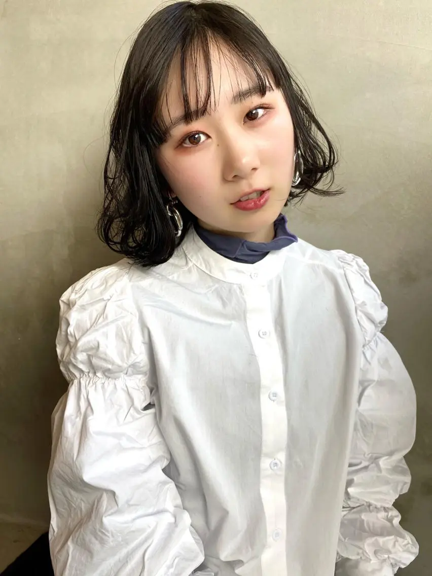 ショート カラー ヘアアレンジ ネイル マツエク・マツパ 透明感カラー ハイライトカラー 外国人風カラー ハイライト レイヤーカット 夜23時まで予約🉑 reverieあきらのヘアスタイル