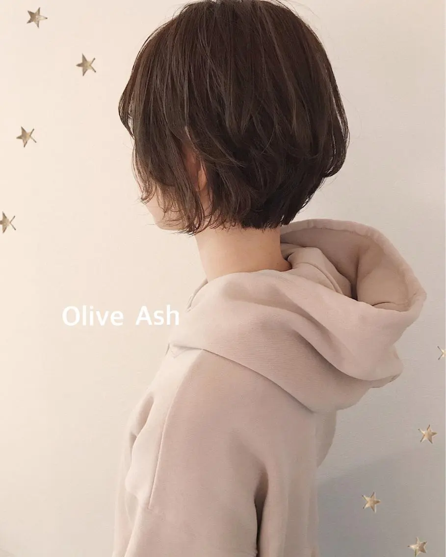 ショート カラー カット ヘアカラー 市川 千夏のヘアスタイル