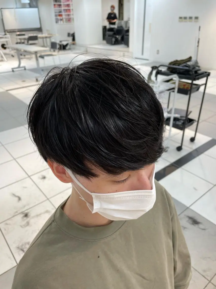 ショート メンズ 🐬脱白髪染めカラー 清水大世🐬のヘアスタイル