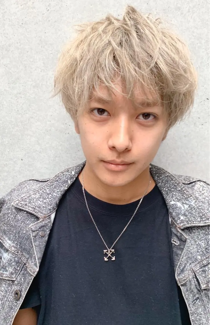 ショート カラー メンズ Zina 渋谷のヘアスタイル