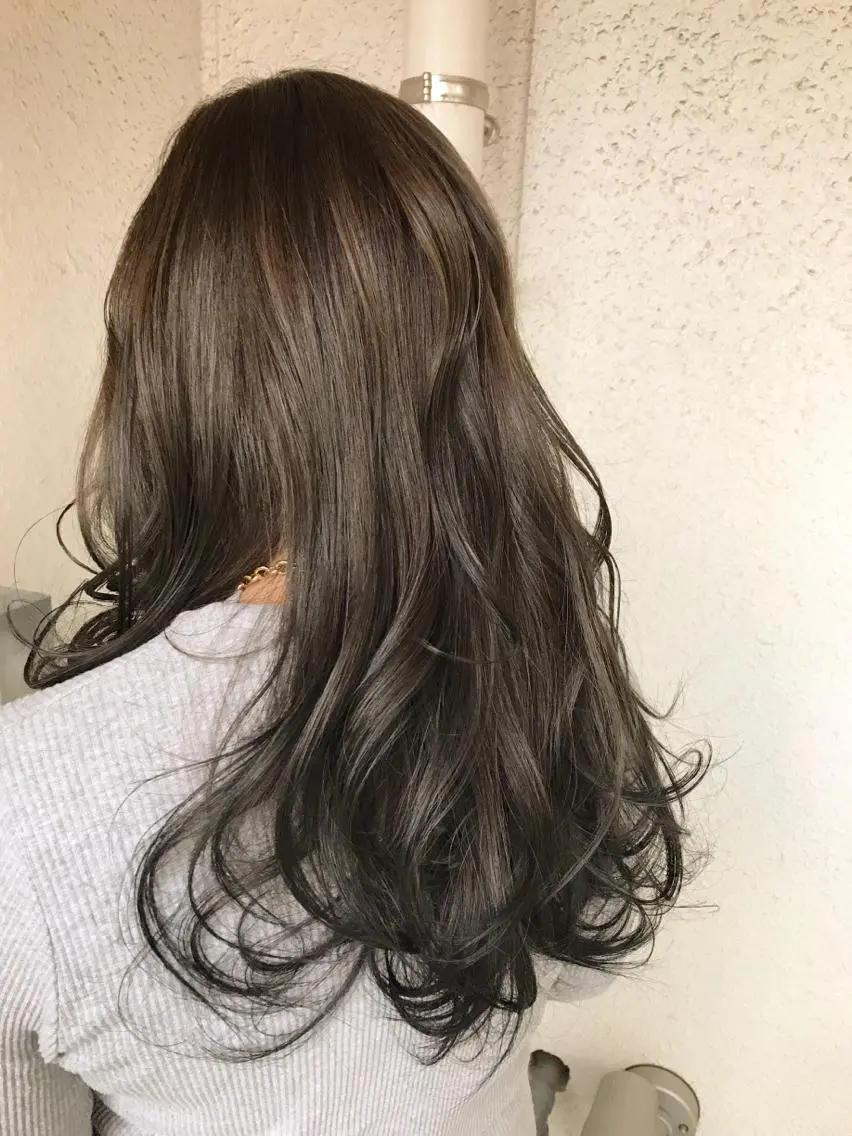 ロング カラー カット ヘアカラー 古田 昂也のヘアスタイル