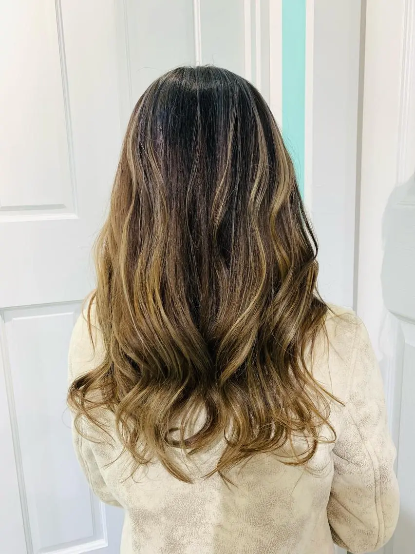 ロング カラー ヘアカラー 高橋 奈津沙のヘアスタイル
