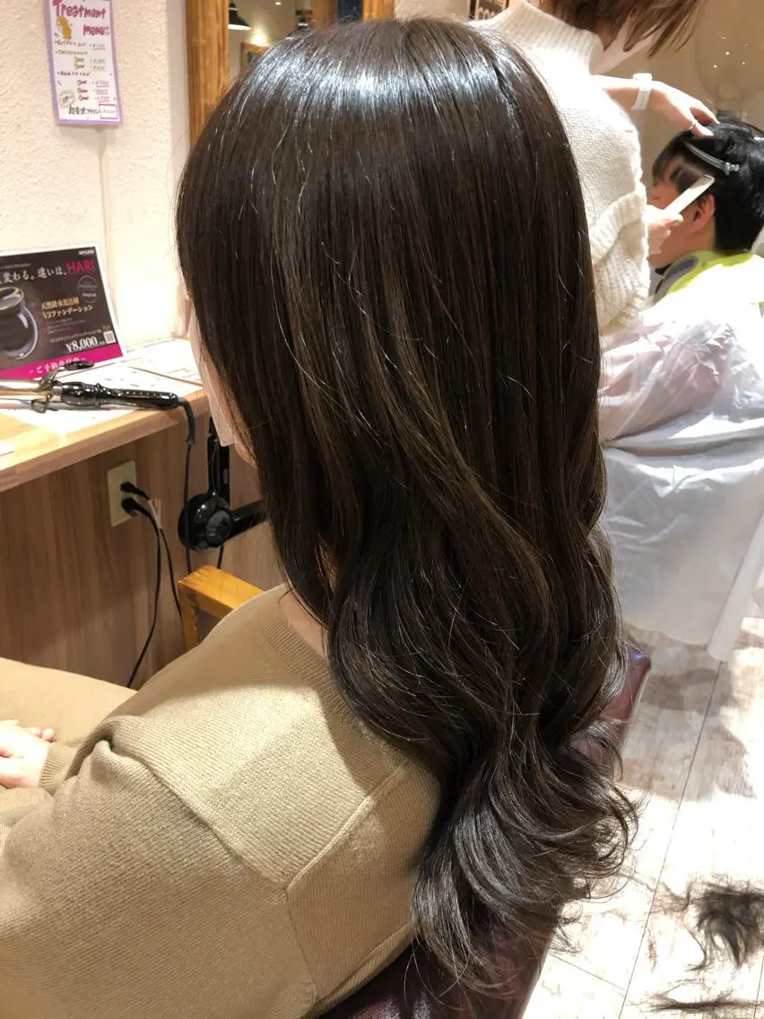 ロング カラー カット ヘアカラー トリートメント 美髪✨髪質改善特化 🦩対馬🦩のヘアスタイル