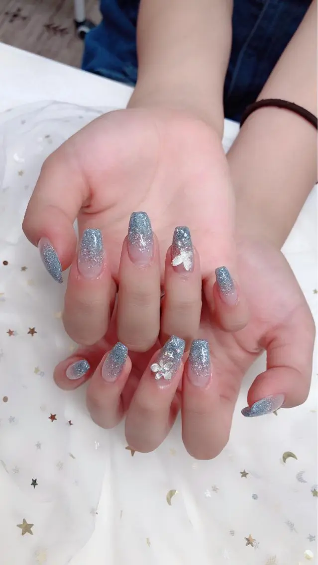 ネイル Le'a nail Lのネイルデザイン