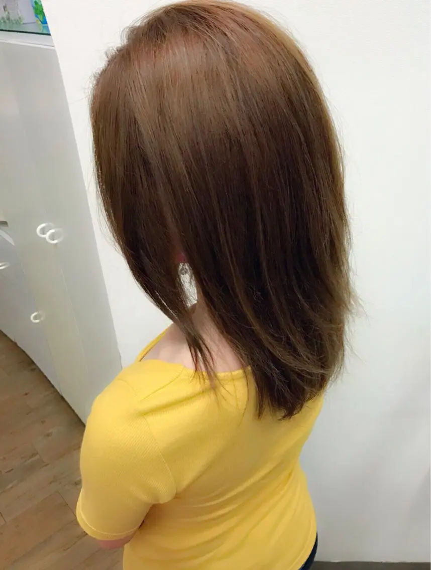 セミロング カラー ベージュカラー カット ヘアカラー トリートメント 田室 和幸のヘアスタイル