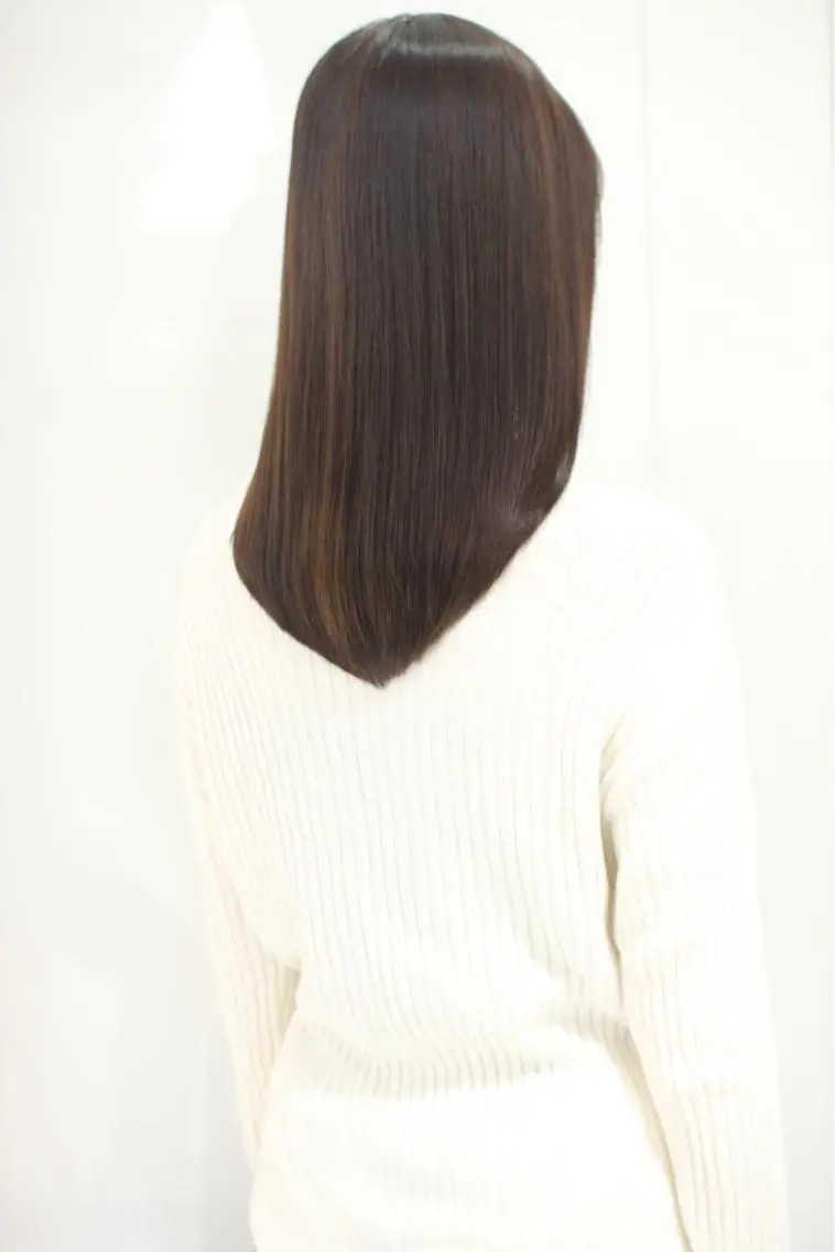 セミロング 髪質改善 トリートメント onishi yoshinaoのヘアスタイル