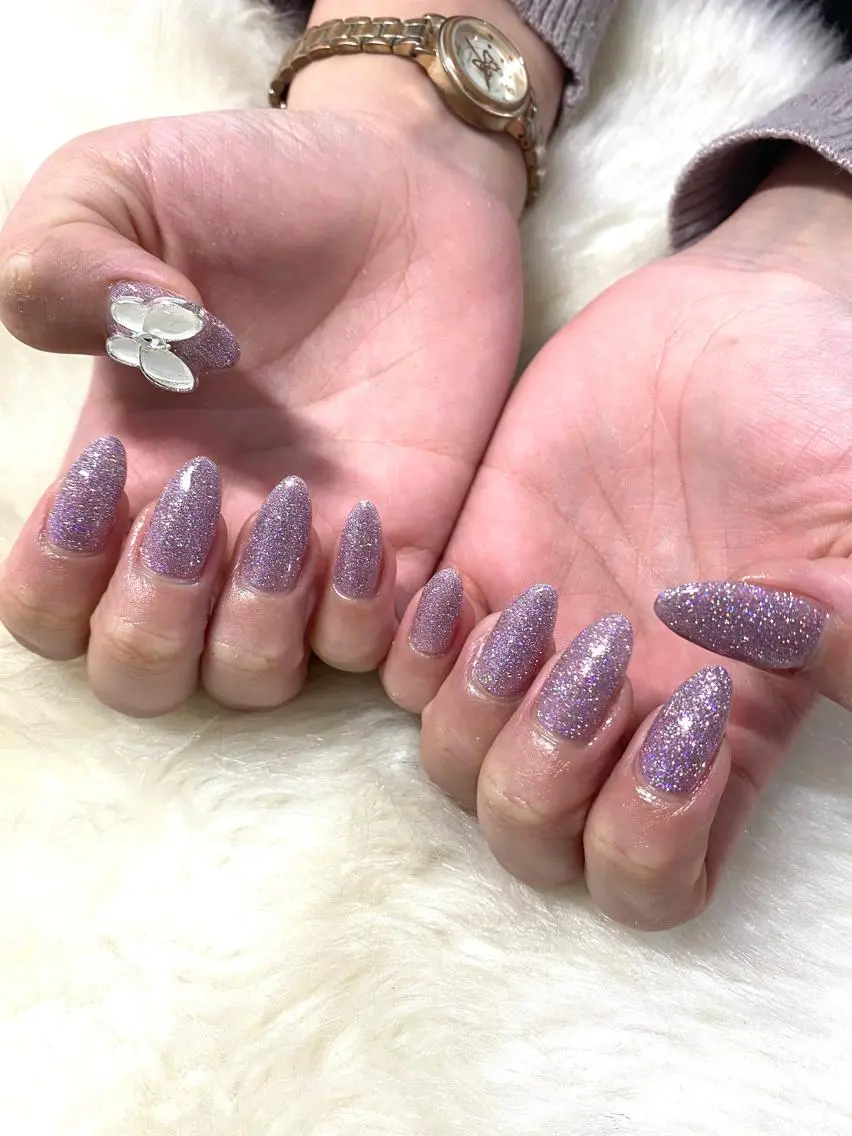 ネイル OOMINE KAORIのネイルデザイン