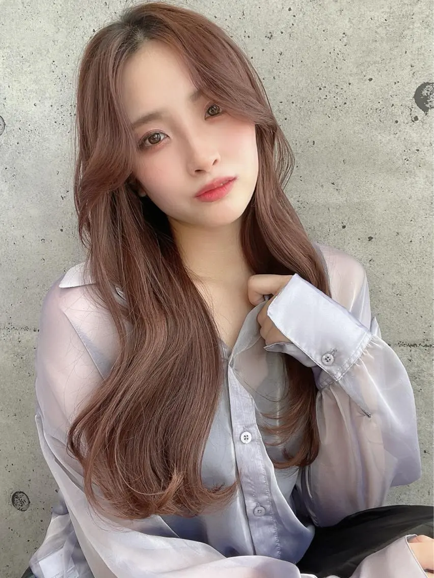 ロング カラー パーマ ヘアアレンジ イルミナカラー 髪質改善 ヨシンモリ 韓国風ヘア トリートメント 骨格別小顔カット/ 顔周りカット/金井のヘアスタイル