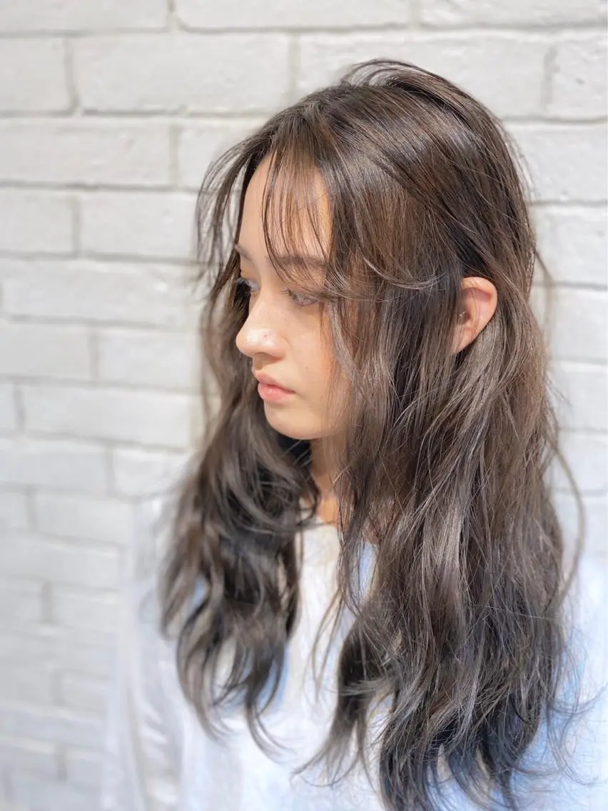 ロング カラーアンドケアリタ kitamuuuのヘアスタイル