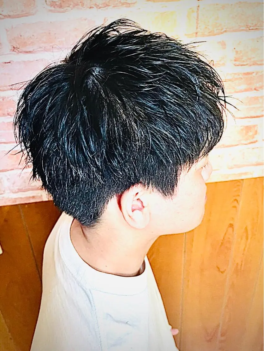 ショート カラー パーマ メンズ ビジネス メンズショート ツーブロック 刈り上げ ショートヘア men's特化　石井 貴章のヘアスタイル