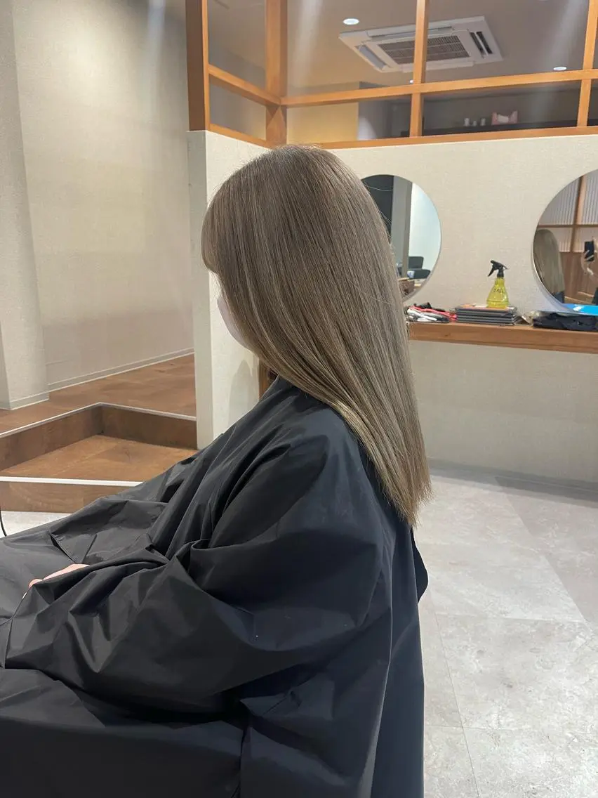 セミロング カラー ヘアカラー トリートメント 店長 MANAMI 艶カラー／骨格ボブのヘアスタイル