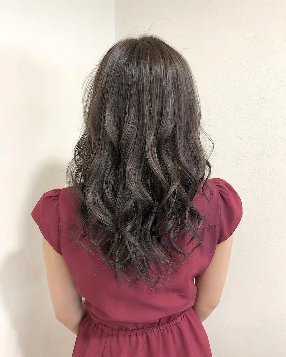 セミロング 外国人風カラー ヤマグチ ヒカルのヘアスタイル