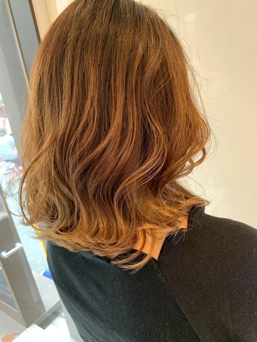 ショート カラー カット ヘアカラー トリートメント 美髪形成!色素改善! 秋田 和輝のヘアスタイル