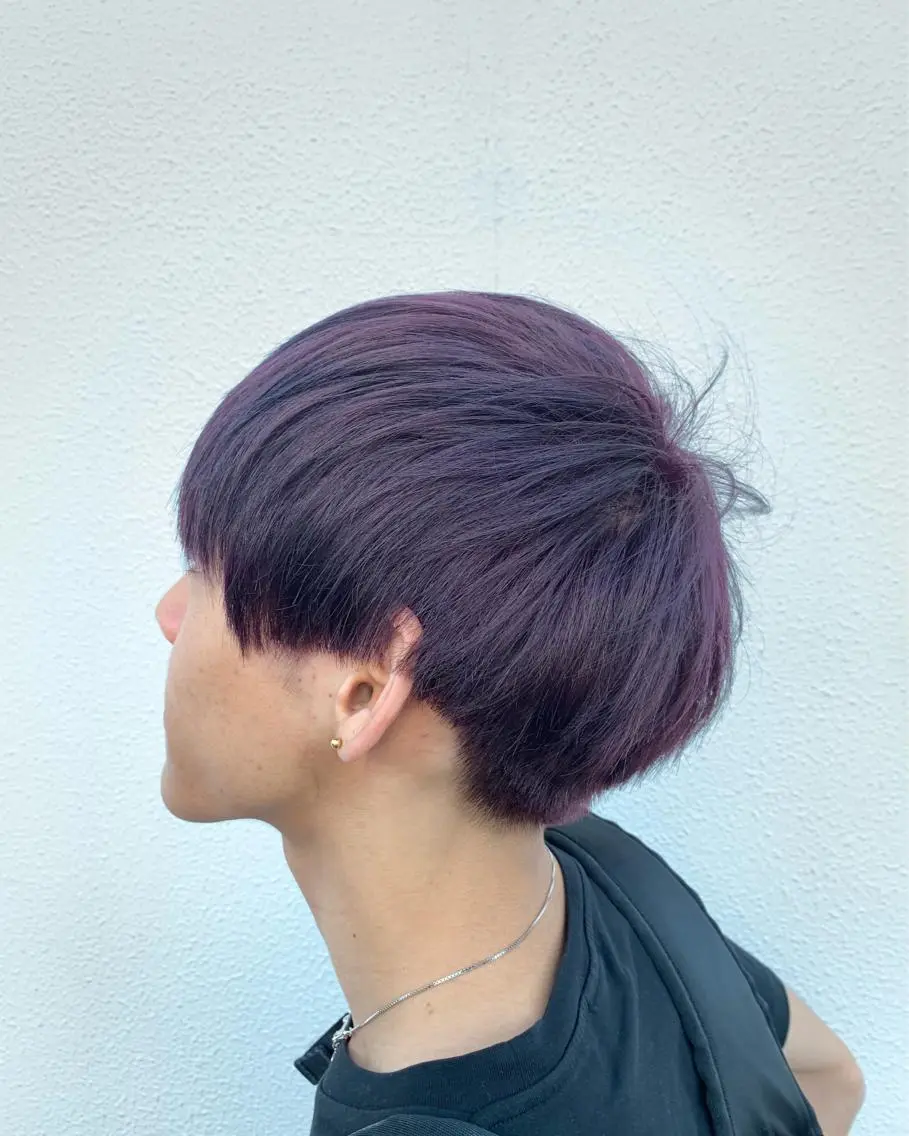 ショート カラー ブリーチ ラベンダーカラー パープルカラー 似合わせ/ カラー.岡田友仁のヘアスタイル