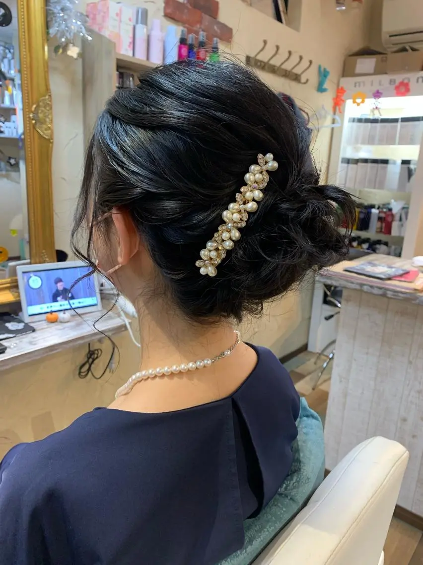 ミディアム ヘアアレンジ ヘアセット 林 友美のヘアスタイル