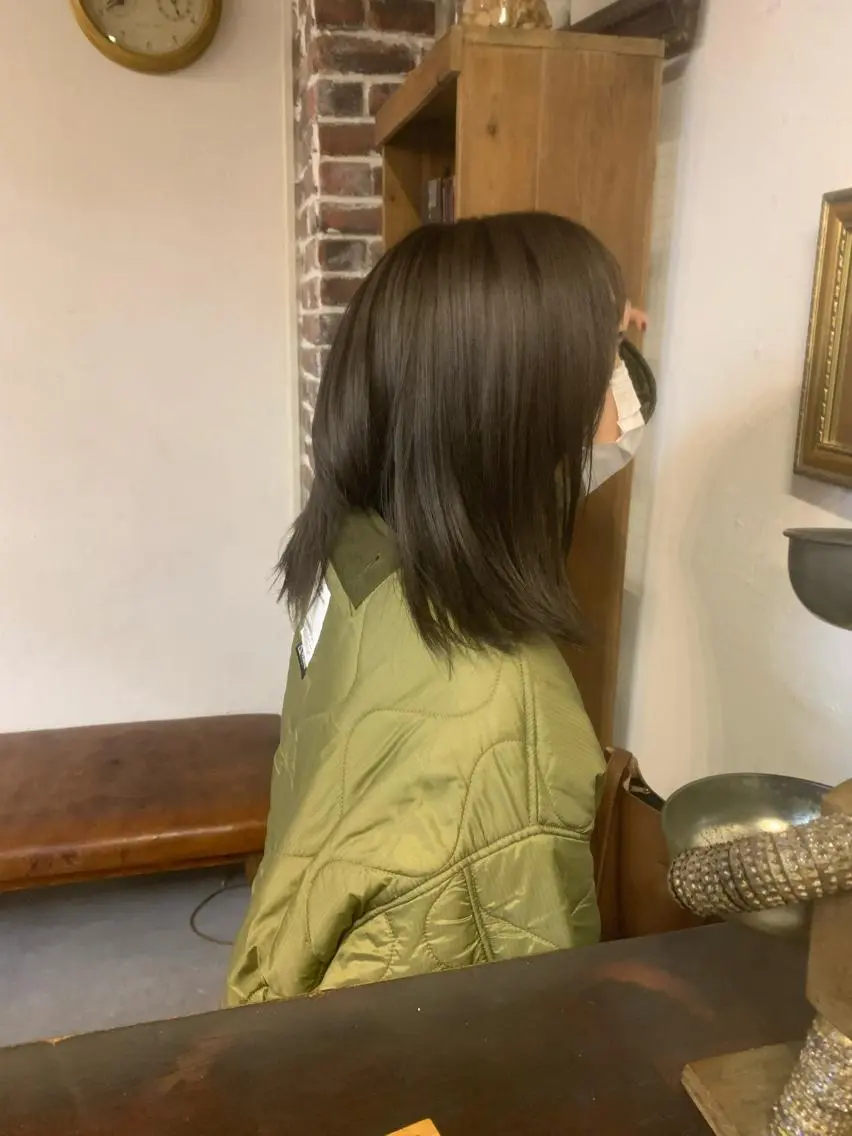 ミディアム カラー グレージュ オリーブグレージュ オリーブグレー joh/メンズ/ ブリーチ/矢場町のヘアスタイル