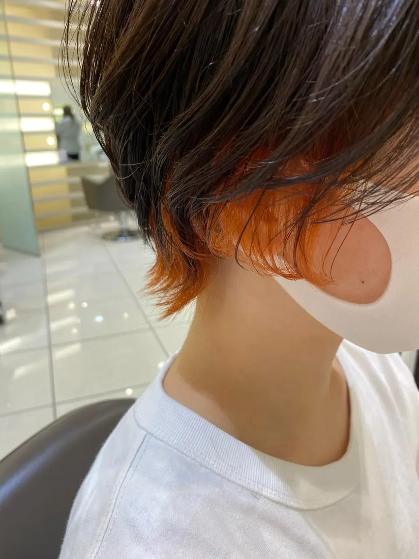 カラー レイヤーカット/ ハイライト　千咲季のヘアスタイル