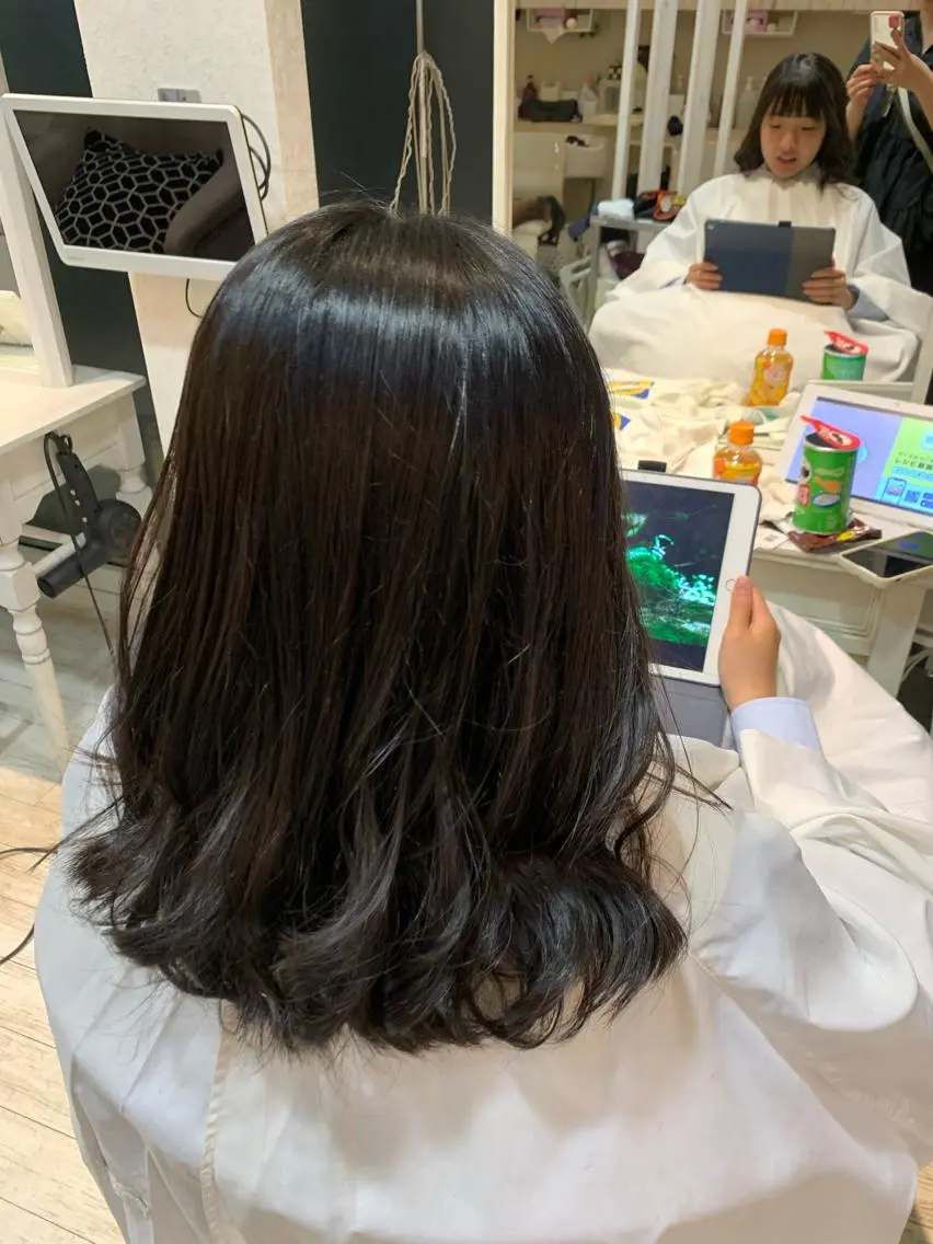 ミディアム period. ほりはるかのヘアスタイル