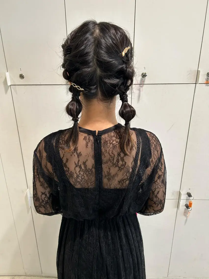 ミディアム ヘアアレンジ ヘアセット 透明感カラー🫧 nanohaのヘアスタイル