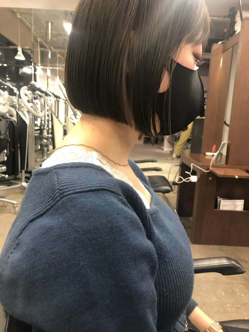 ミディアム ボブ カット ヘアカラー トリートメント ミニモ最高評価獲得 ⭐️代表/Koheiのヘアスタイル